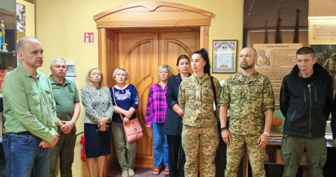 «Посвіт пам’яті»: у ПДМУ вшанували медиків, які віддали життя заради порятунку інших / "Light of Remembrance": PSMU Honors Healthcare Professionals Who Gave Their Lives to Save Others
